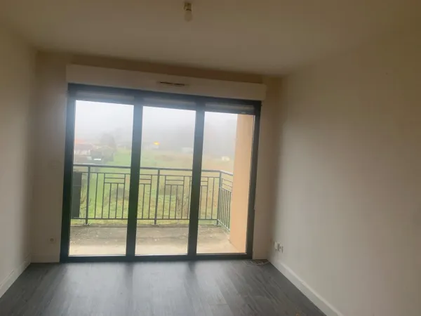 Appartement à louer 2 pièces AIRE SUR L'ADOUR (40)