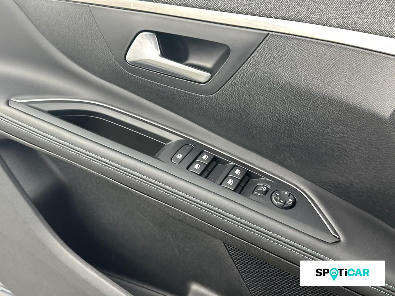 Peugeot 5008 1.2 puretech 130ch s&s allure pack — photo 16