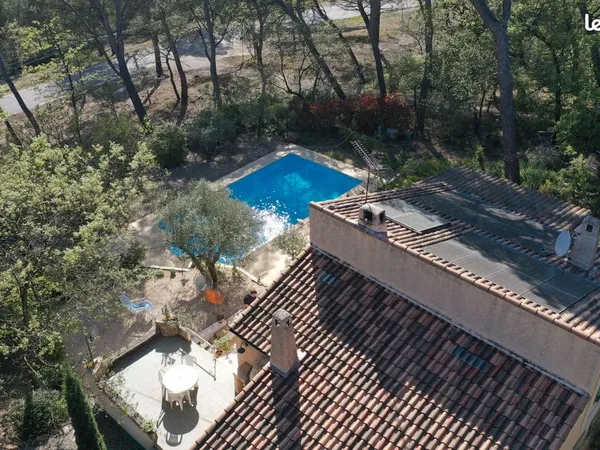 Maison 5 pièces 160 m²