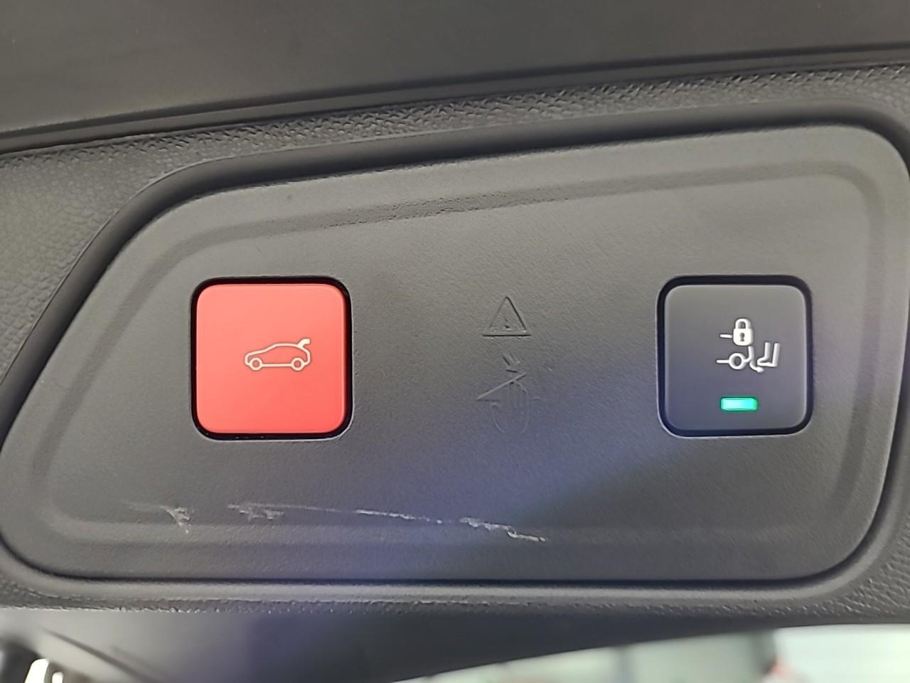 Peugeot 3008 bluehdi 130ch s&s eat8 allure pack — photo 18