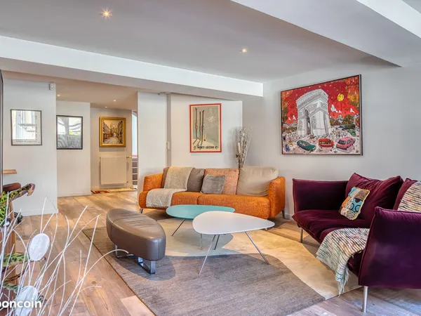 Appartement 5 pièces 147 m²