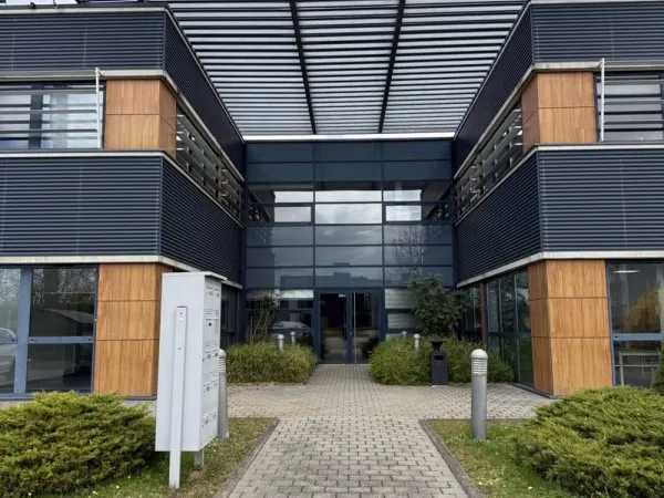 A LOUER - BUREAUX ESPACE EUROPEEN DE L'ENTREPRISE