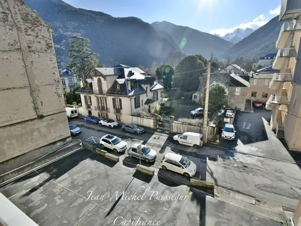 Appartement à Vendre 2 pièces BAGNERES DE LUCHON (31), Exposition Sud, Vue Pyrénées