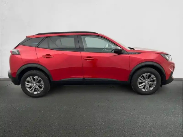 Peugeot 2008 puretech 130 s&amp;s eat8 — photo 4