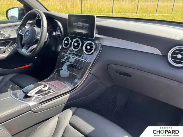 Mercedes Glc coupé 250 9g-tronic 4matic — photo 13