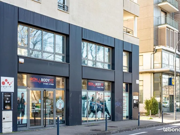 Vente magasin Grenoble - 123m2