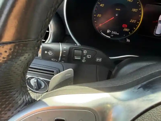 Mercedes Glc 200 d amg line camera de recul — photo 16
