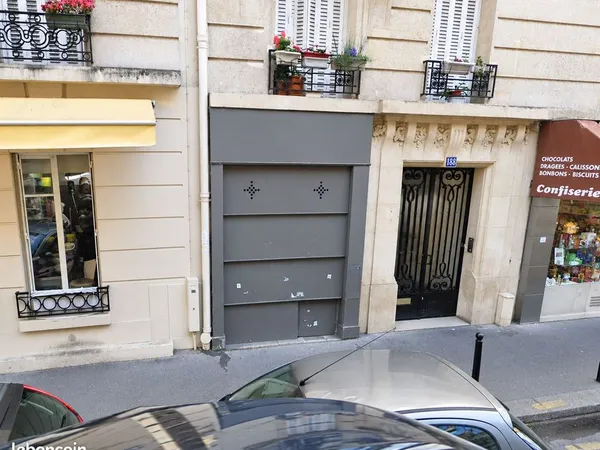 Local commercial 20 m² PARIS 15