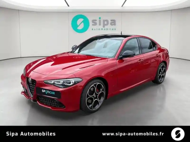 Alfa Romeo Giulia 2.2 160 ch at8 — photo 1