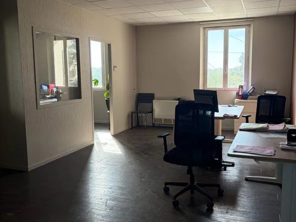 Local commercial