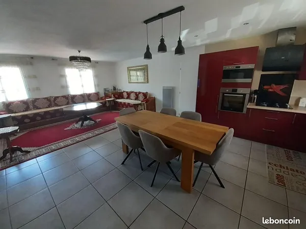 Pavillon 5 pièces 94 m²