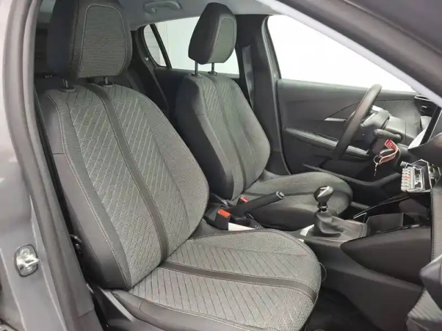 Peugeot 208 100 s&amp;s bvm6 — photo 29