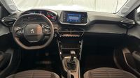 Peugeot 208 1.2 PureTech 100ch S&S Style 118g — photo 11