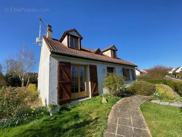 Maison 6 pièces 100 m²