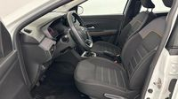 Dacia Sandero 1.0 TCe 90ch Stepway Confort -22 — photo 12