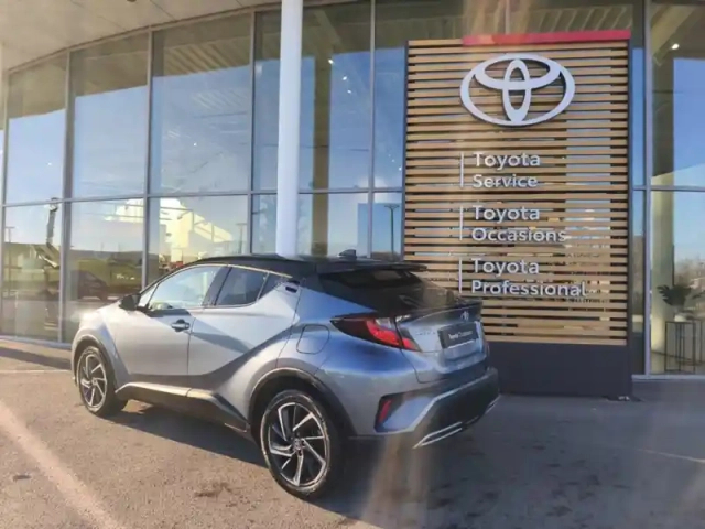 Toyota C-Hr 2.0 hybride 184 design ultimate ch — photo 3
