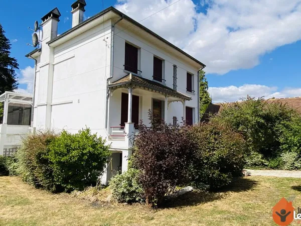 Maison 7 pièces 180 m²
