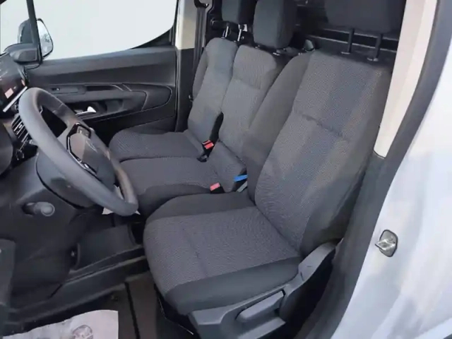 Citroën Berlingo van taille m 650kg bluehdi 100 s&amp;s bvm6 — photo 11
