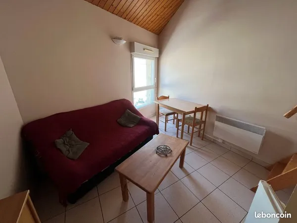 Studio 1 pièce 19 m²