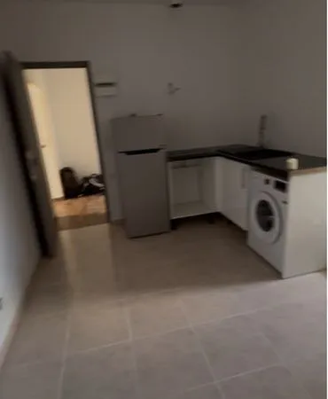 Location f2