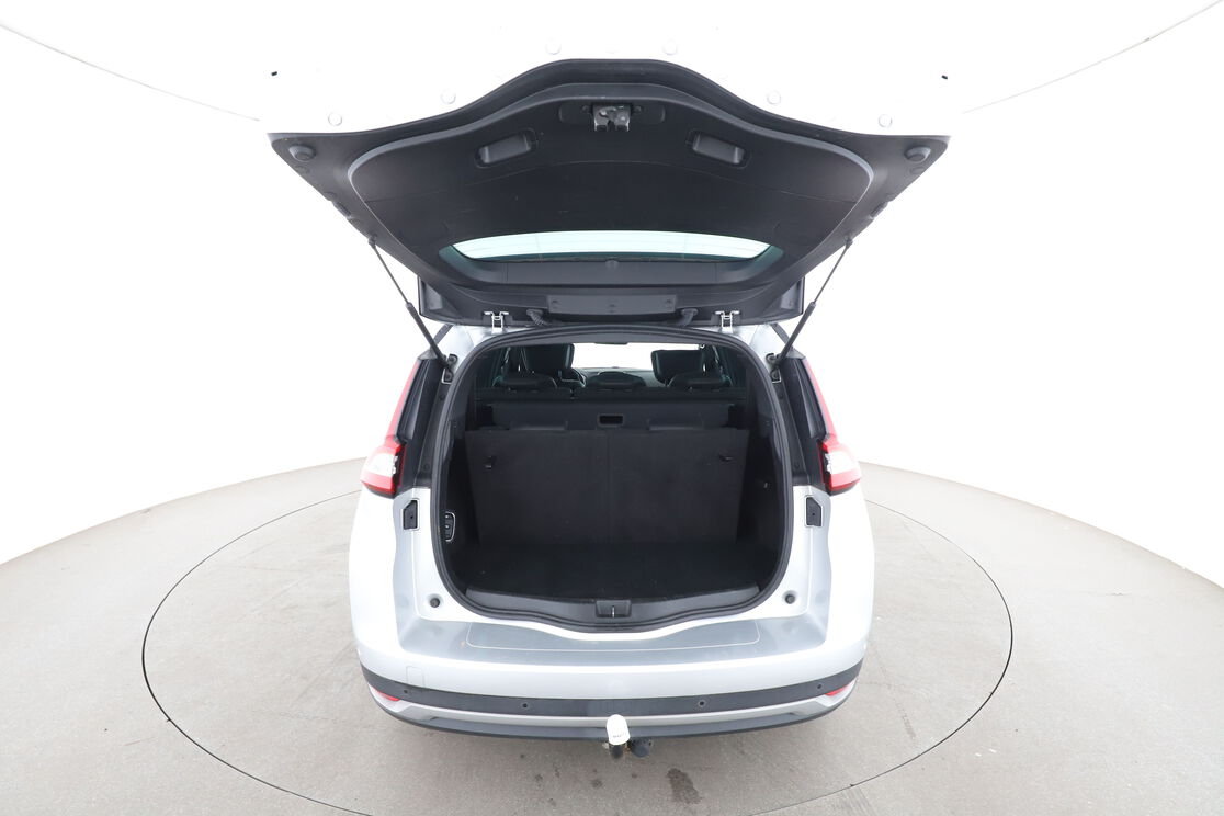 Renault Grand Scenic 1.3 TCe SL Black Edition EDC — photo 15