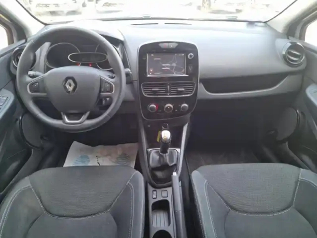 Renault Clio iv trend energy tce 90 — photo 4