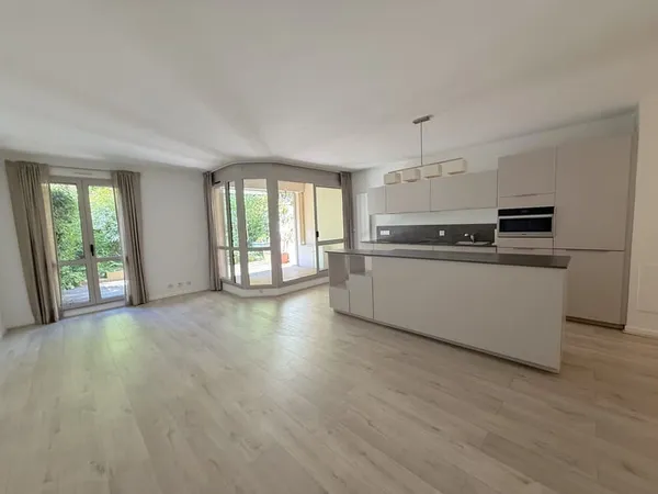 Appartement 80 m2 - Jardin en Ville