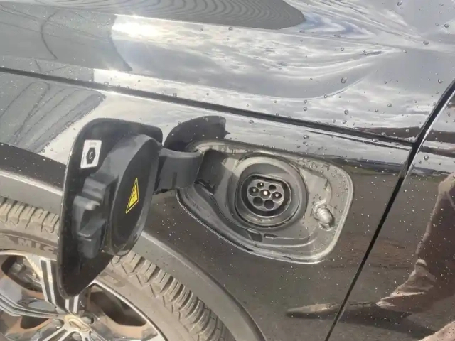Volvo Xc40 t4 recharge 129+82 ch dct7 — photo 48