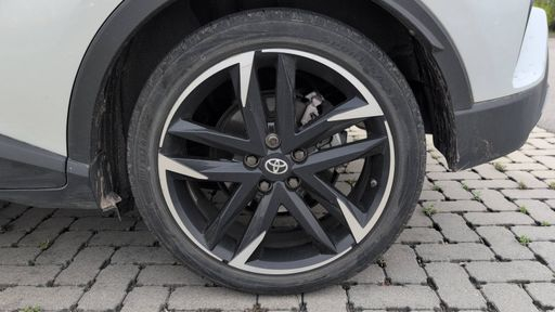Toyota C-HR 2.0 VVT-184 Hybrid CVT - GR Sport – 2022 – 101135 km – Hybride essence – Boîte Automatique — photo 8