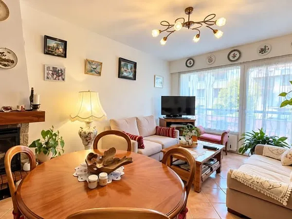 THONON-LES-BAINS CENTRE - T3 65 m² - BALCON - GARAGE -