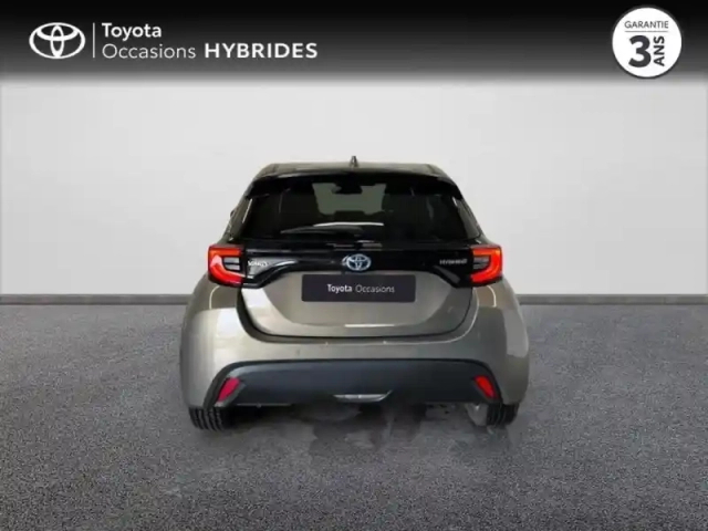Toyota Yaris 116h design 5p my22 — photo 4