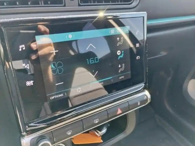 Citroën C3 puretech 83 s&amp;s bvm5 shine pack — photo 13