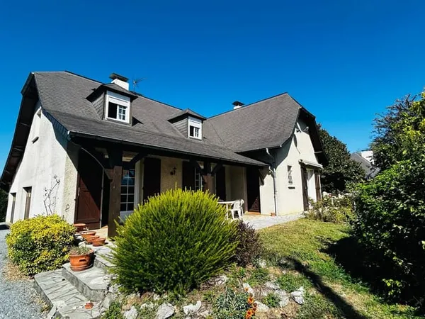 Maison 6 pièces 140 m²