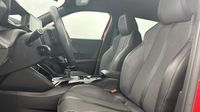 Peugeot 2008 1.2 PureTech 130ch S&S GT — photo 9