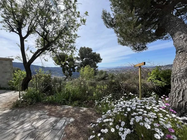 RARE À LA VENTE VUE MER EXCEPTIONNELLE FORT POTENTIEL