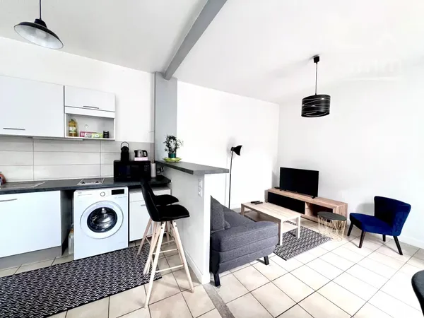 Chantilly: Appartement F2 à louer en MEUBLE