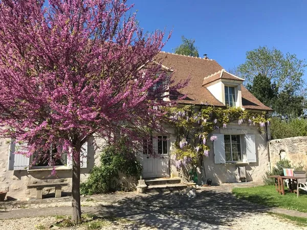 Maison d'exception 7 pièces, à proximité immédiate de Senlis