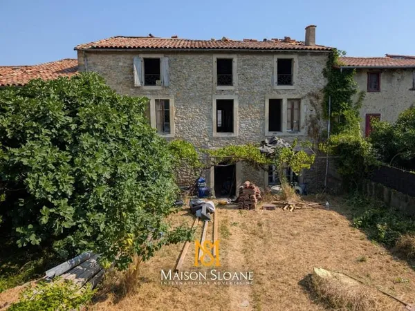 Maison 15 pièces 457 m²