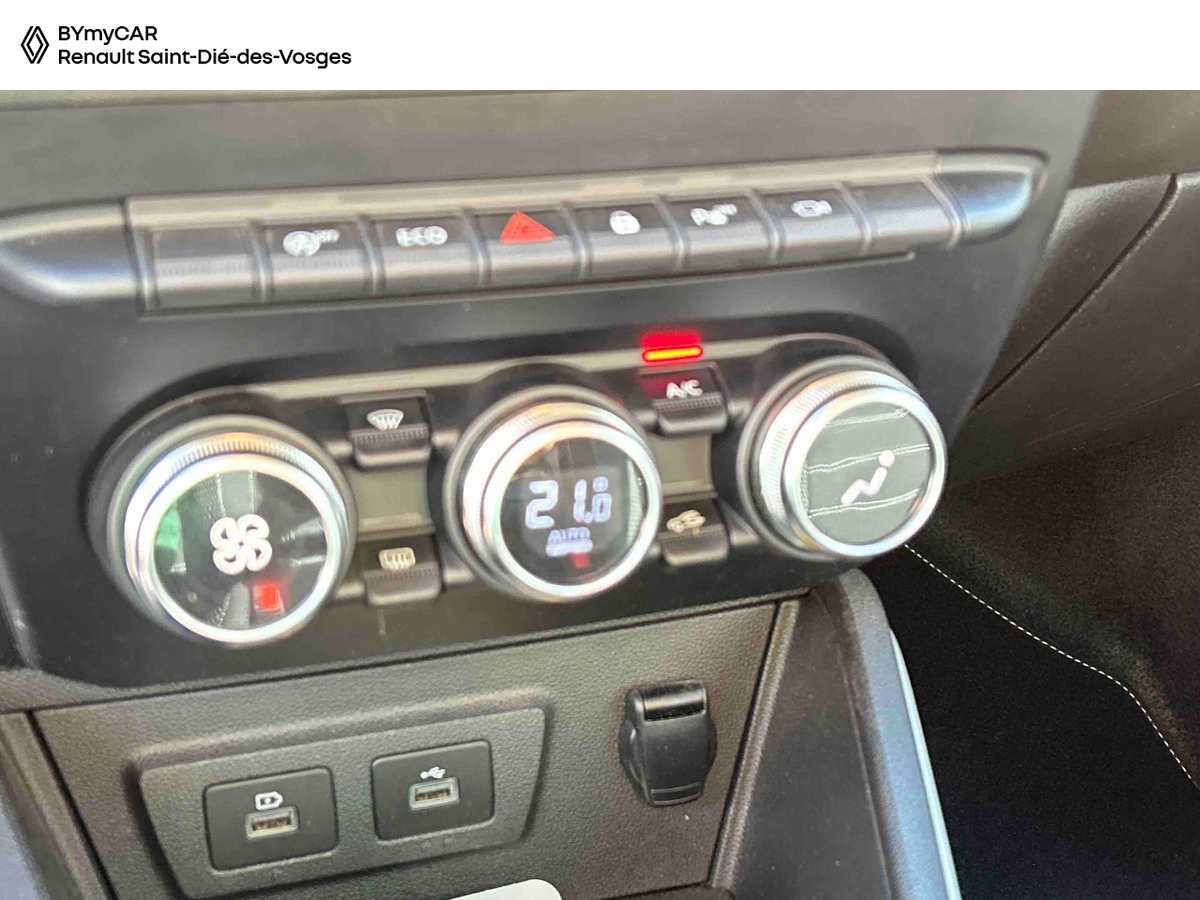 Dacia Duster TCe 150 FAP 4x2 EDC — photo 18