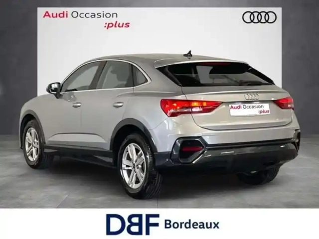 Audi Q3 35 tfsi 150 ch s tronic 7 design — photo 13