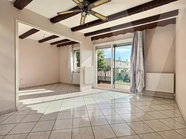 Maison avec jardin et garage - TOMBLAINE