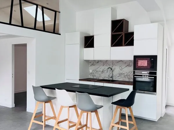 Loft · 110 m² · L'Hay-les-Roses 94240 · Quartier Centre-ville