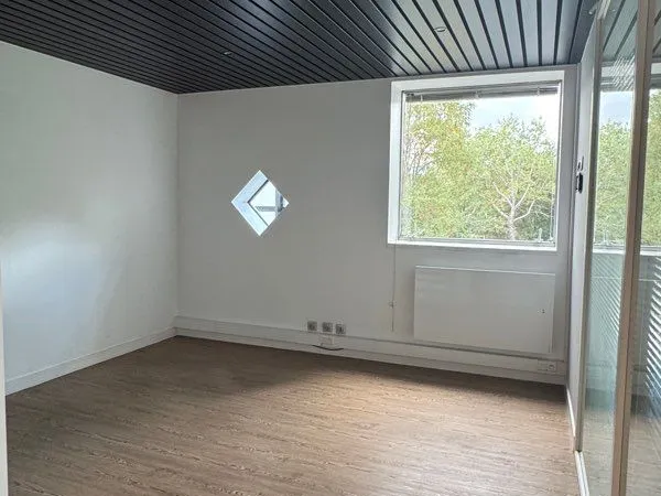 Bureaux 14,8 m² & 9,6 m² - Quimper Créac'h Gwen, bords de l'Odet à louer