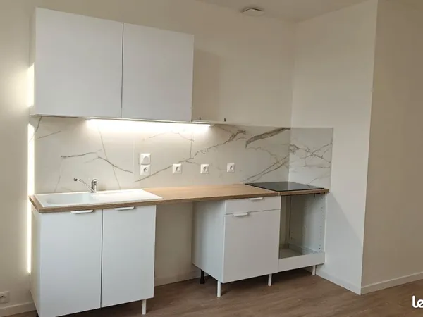 T3 entièrement rénové - 50 m² - Rez-de-chaussée - Jardin partagé - Direct propriétaire