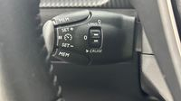 Peugeot 2008 e-2008 156ch 54 kWh Allure — photo 18