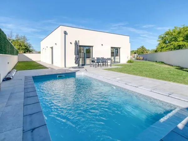 Maison de plain-pied 4 pièces 170 m²