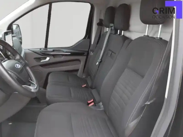Ford Transit custom fourgon 300 l1h1 2.0 ecoblue 170 bva — photo 30
