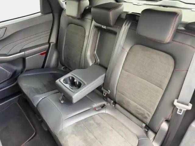 Ford Kuga 2.5 duratec 225ch phev st-line x bva — photo 11
