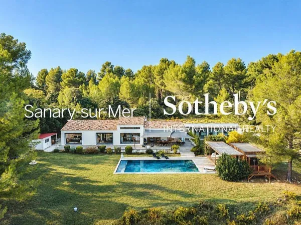 Maison 6 pièces 215 m²