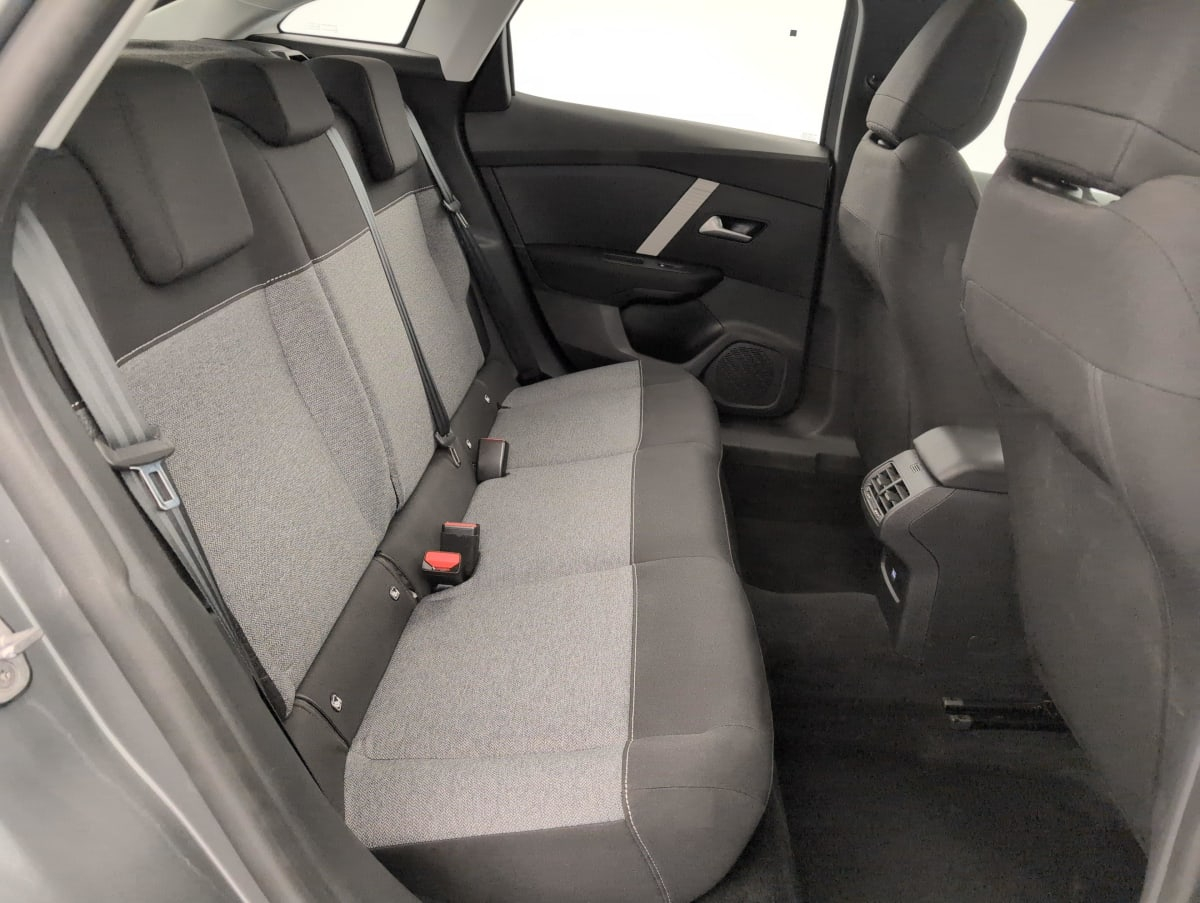 Citroën C4 — photo 10